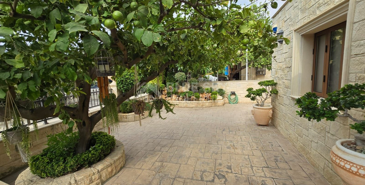 Fully Furnished Three Bedroom House In Agios Athanasios For Rent