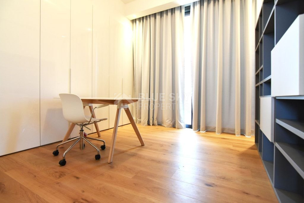 Four bedroom penthouse with private pool for sale in Potamos Germasogeias, Limassol