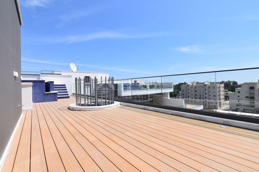 Four bedroom penthouse with private pool for sale in Potamos Germasogeias, Limassol