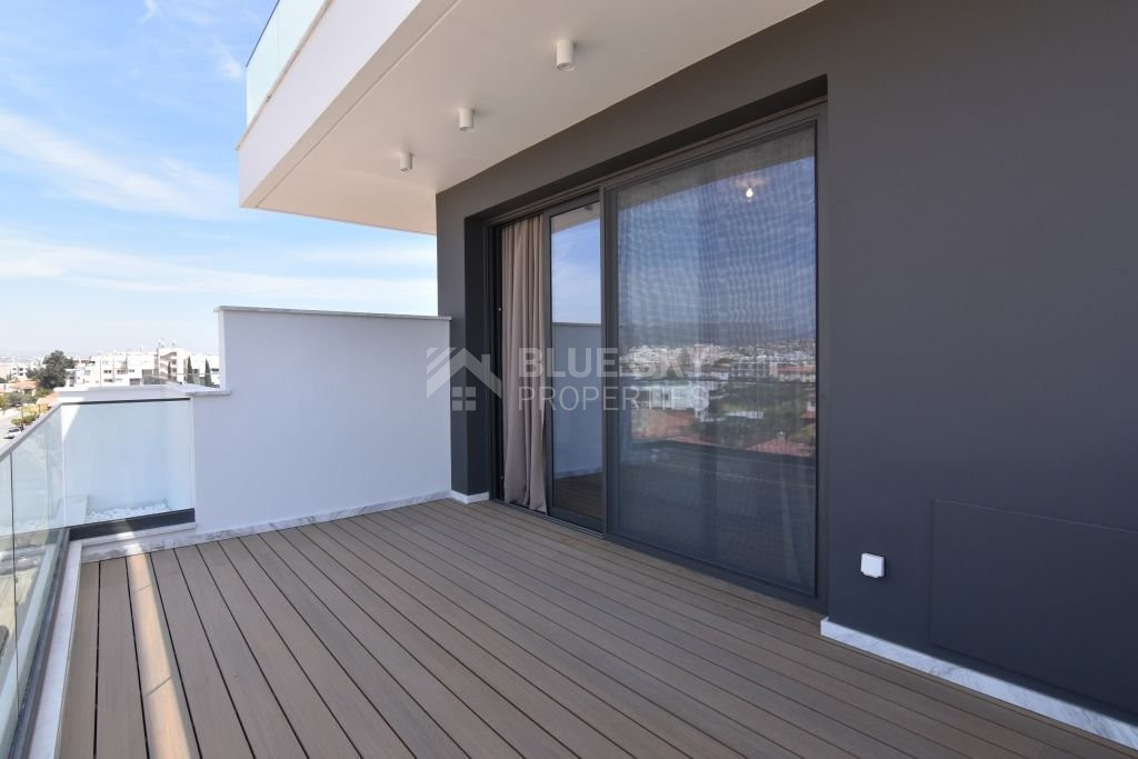 Four bedroom penthouse with private pool for sale in Potamos Germasogeias, Limassol
