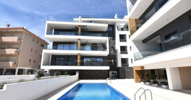 Four bedroom penthouse with private pool for sale in Potamos Germasogeias, Limassol