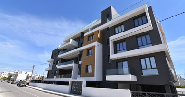 Four bedroom penthouse with private pool for sale in Potamos Germasogeias, Limassol