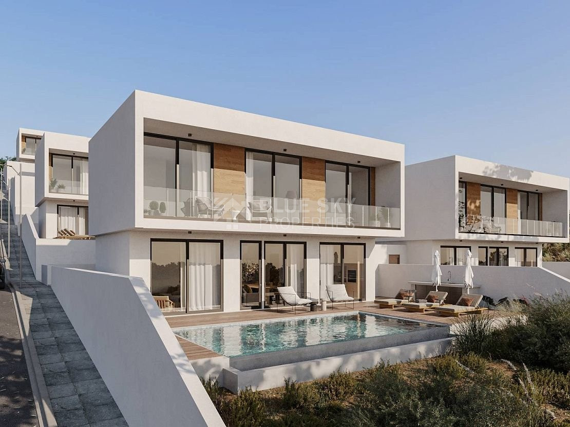 For sale , three bedroom luxury villas in Geroskipou, in Paphos
