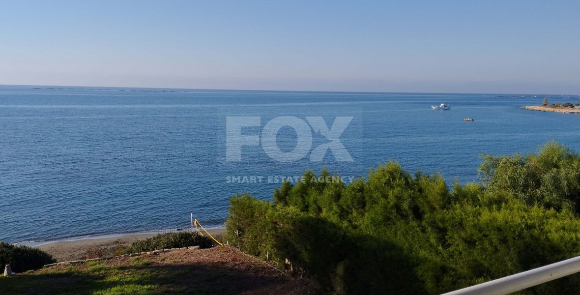 FOR RENT UNFURNISHED THREE BEDROOM TOWN HOUSE OPPOSITE THE SEA OFFERING PANORAMIC VIEWS.
