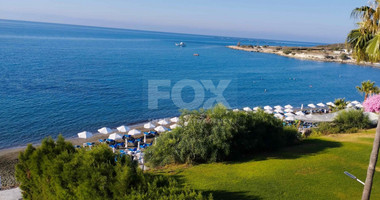 FOR RENT UNFURNISHED THREE BEDROOM TOWN HOUSE OPPOSITE THE SEA OFFERING PANORAMIC VIEWS.