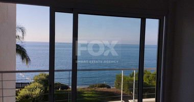 FOR RENT UNFURNISHED THREE BEDROOM TOWN HOUSE OPPOSITE THE SEA OFFERING PANORAMIC VIEWS.