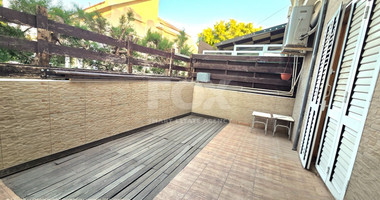Three Bedroom Semi Detached house 100m from the sea for rent in Neapoli area Limassol
