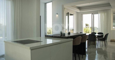 For Rent: Luxury Five Bedroom Villa in Geroskipou Tourist Area just Two Hundred Meters from Sandy Beach.