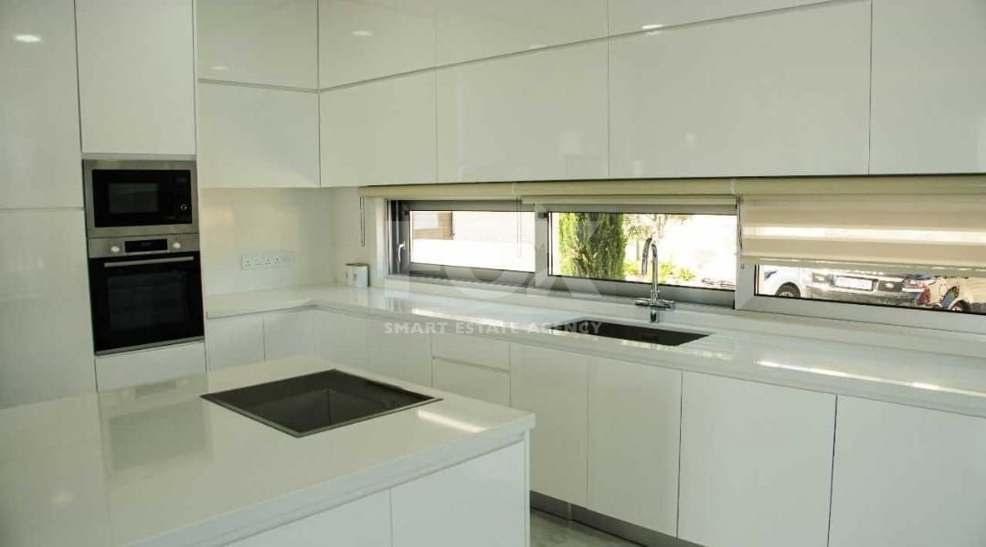 For Rent: Luxury Five Bedroom Villa in Geroskipou Tourist Area just Two Hundred Meters from Sandy Beach.