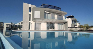 For Rent: Luxury Five Bedroom Villa in Geroskipou Tourist Area just Two Hundred Meters from Sandy Beach.