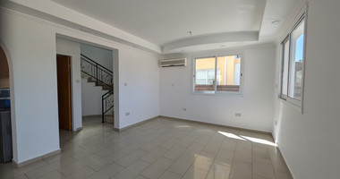 Modern Villa with Three Bedrooms for sale in Chlorakas