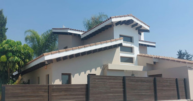 Four bedroom house with swimming pool for rent in Trachoni, Limassol