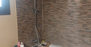 Four bedroom house with swimming pool for rent in Trachoni, Limassol