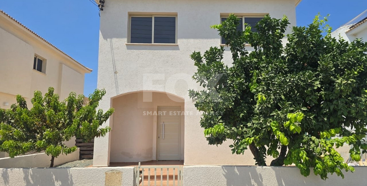 FOR RENT – Recently Renovated Four Bedrooms Villa with Private Pool in Mandria, Paphos