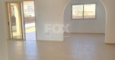 FOR RENT – Recently Renovated Four Bedrooms Villa with Private Pool in Mandria, Paphos