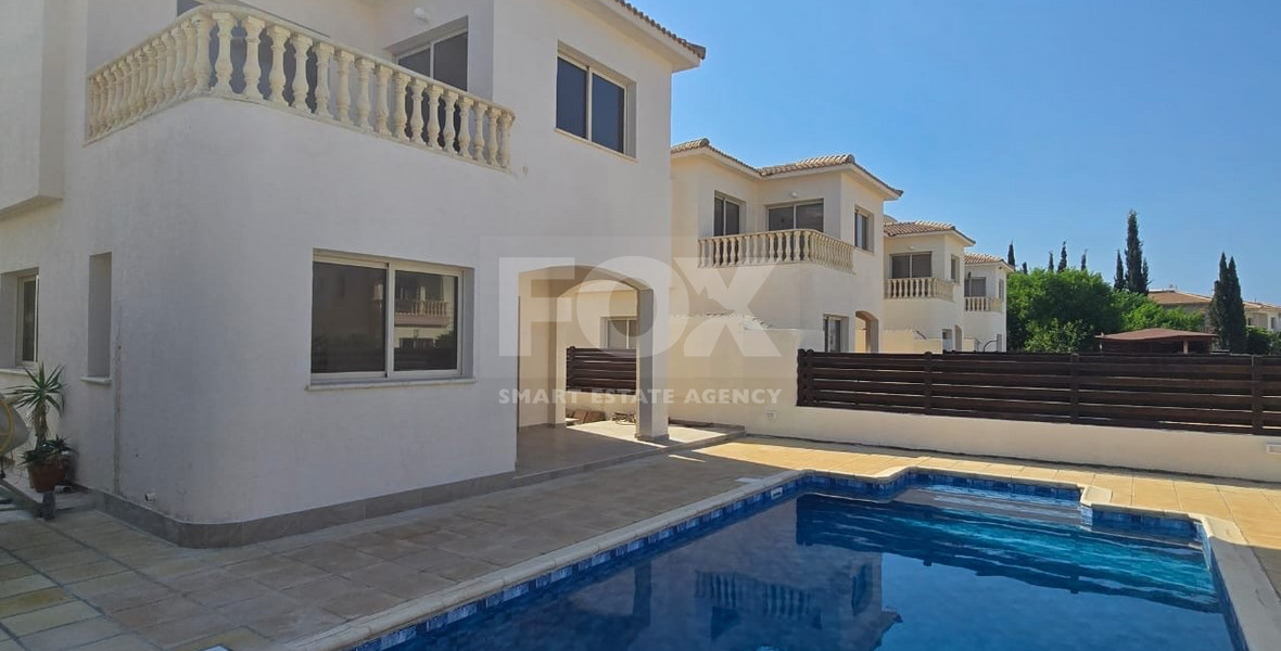 FOR RENT – Recently Renovated Four Bedrooms Villa with Private Pool in Mandria, Paphos