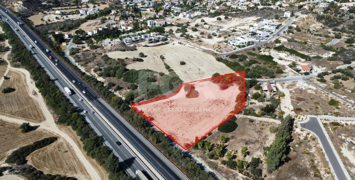 Large Development Land for Sale in Agios Tychon