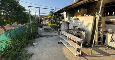 For sale, a three-bedroom bungalow in the Chloraka community in the Paphos district.