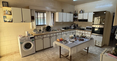 For sale, a three-bedroom bungalow in the Chloraka community in the Paphos district.