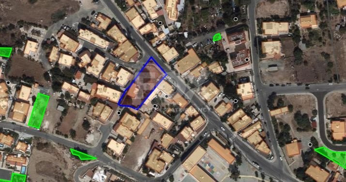 For Sale: Large Building Plot in Chlorakas