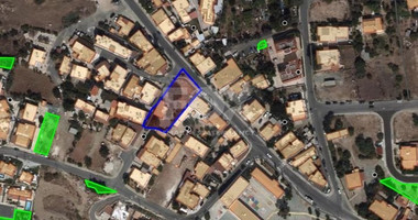 For Sale: Large Building Plot in Chlorakas
