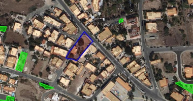 For Sale: Large Building Plot in Chlorakas