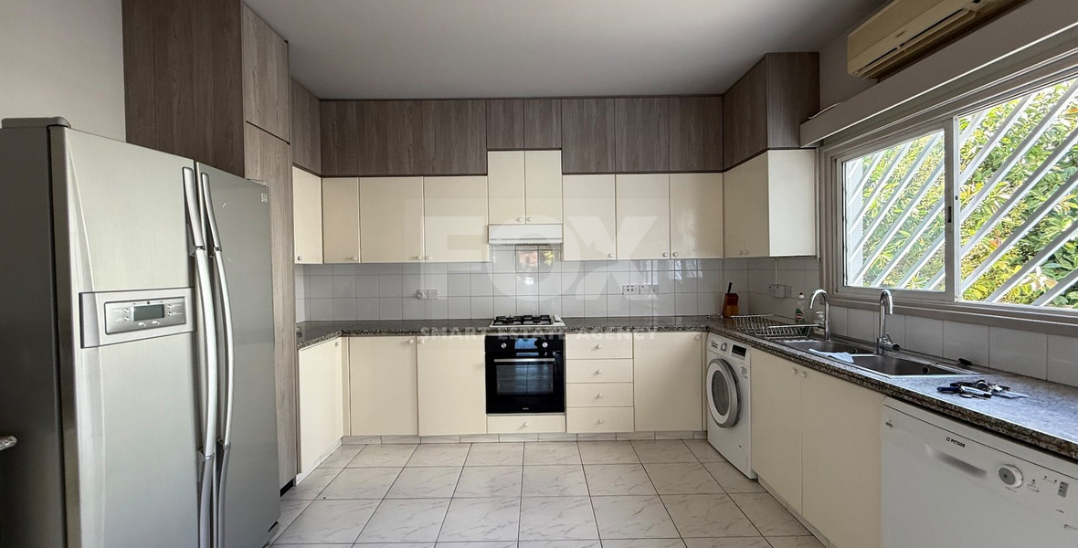 Three Bedroom Apartment for rent  in Central Agios Nicolaos