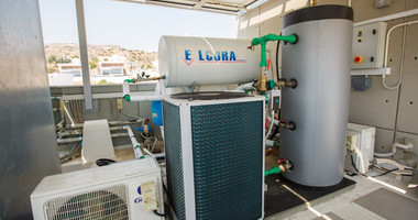 Modern Four -Bedroom Villa for rent in Agios Tychon – Prime Coastal Living