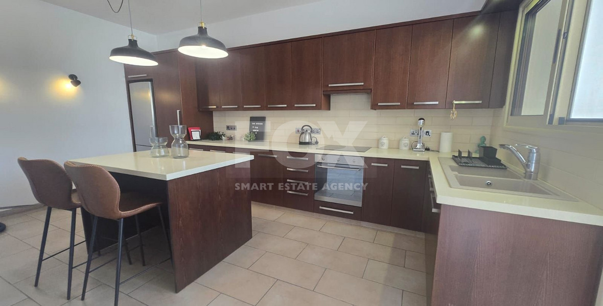 Three bedroom upper house for rent, Omonia, Limassol