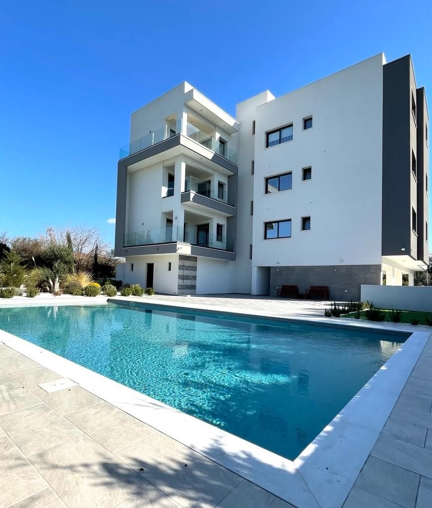 Mieszkanie 2 pokoi 80 m² Jermasoja, Cypr