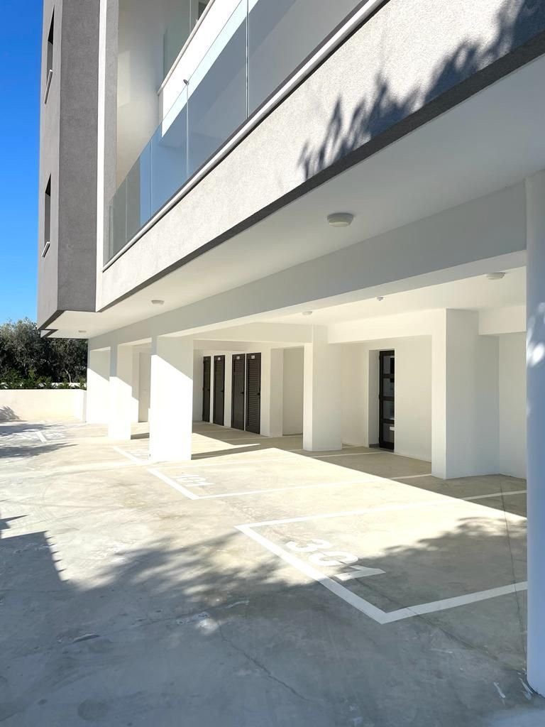 Mieszkanie 2 pokoi 80 m² Jermasoja, Cypr