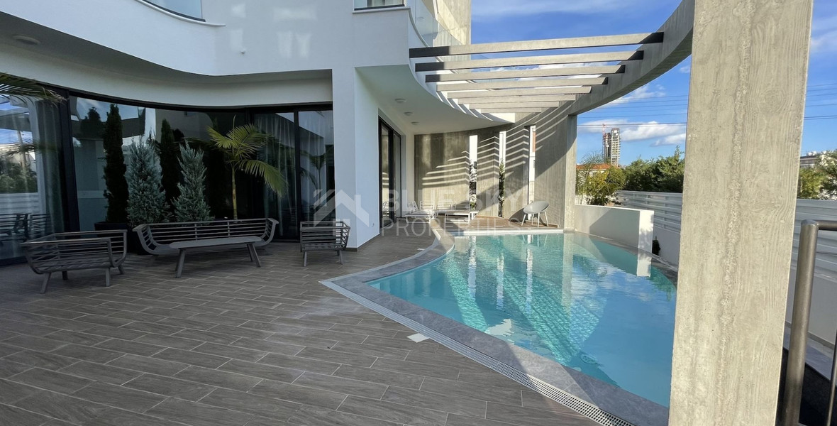 Ultra-Modern 5 bedroom Villa for sale in Potamos Germasogeia, Limassol