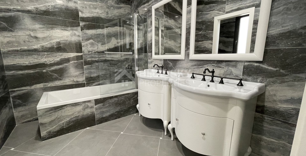 Ultra-Modern 5 bedroom Villa for sale in Potamos Germasogeia, Limassol