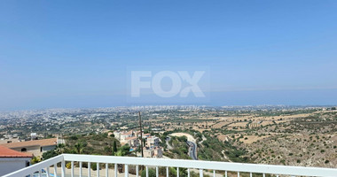 Three bedroom detached house for rent  in Tsada, Paphos