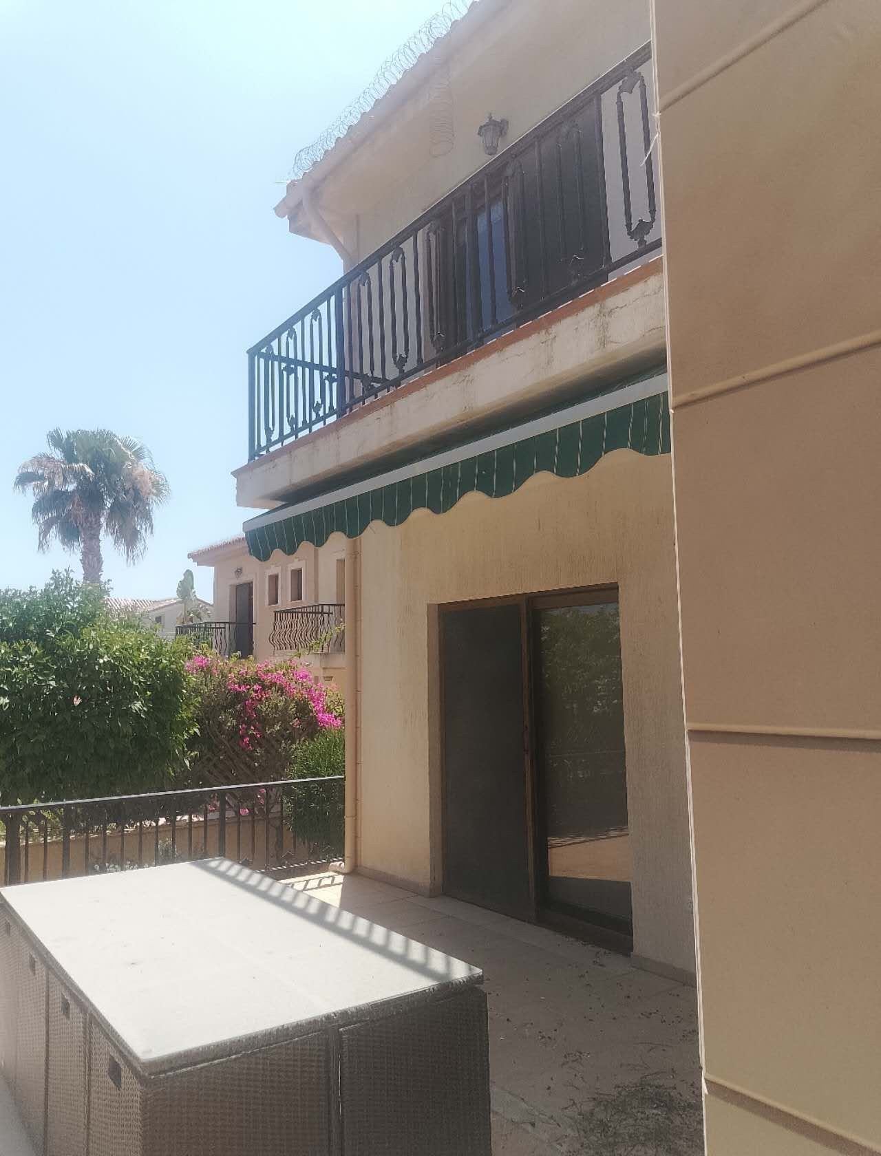 Villa 4 chambres 188 m² Mouttagiaka, Chypre