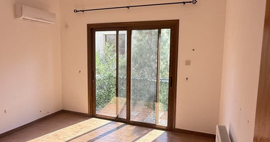 For Sale – Elegant 4-Bedroom Villa in Mouttagiaka