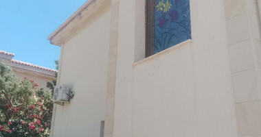 For Sale – Elegant 4-Bedroom Villa in Mouttagiaka