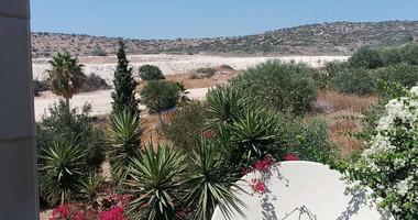 For Sale – Elegant 4-Bedroom Villa in Mouttagiaka