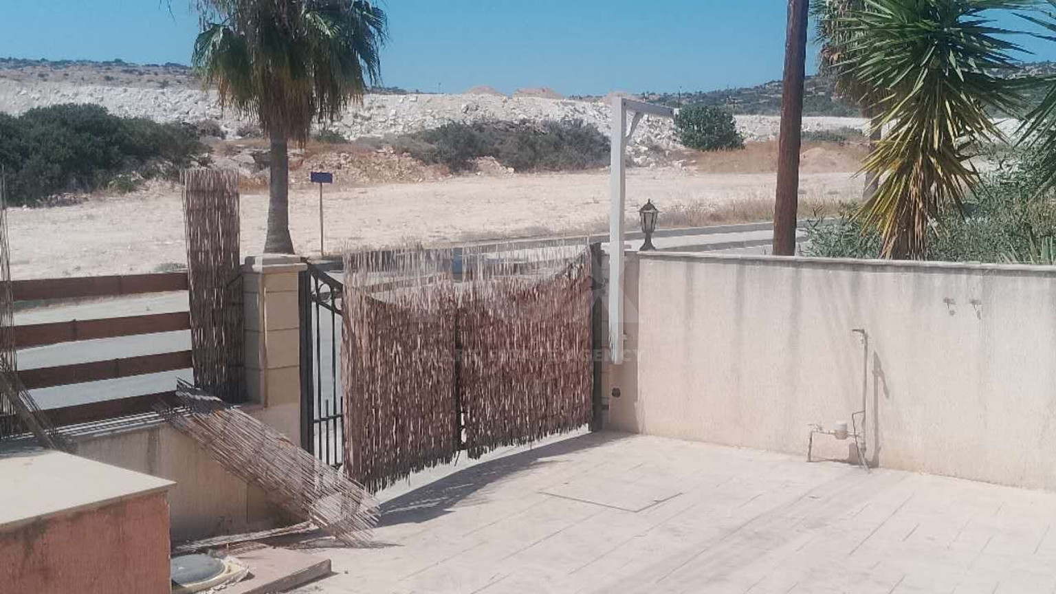 For Sale – Elegant 4-Bedroom Villa in Mouttagiaka