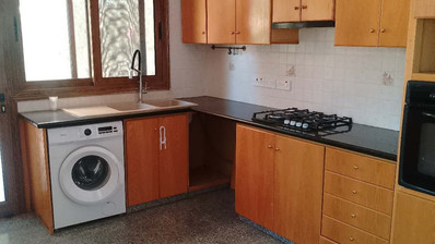 For Sale – Elegant 4-Bedroom Villa in Mouttagiaka