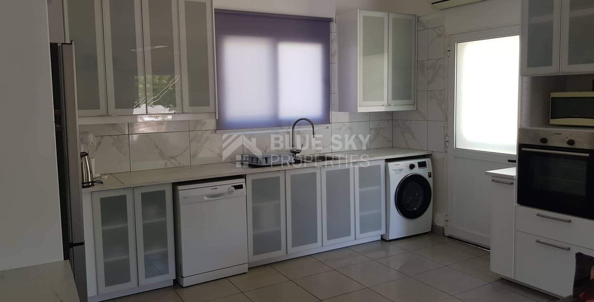 Fully Furnished Three Bedroom Home in  Universal, for sale