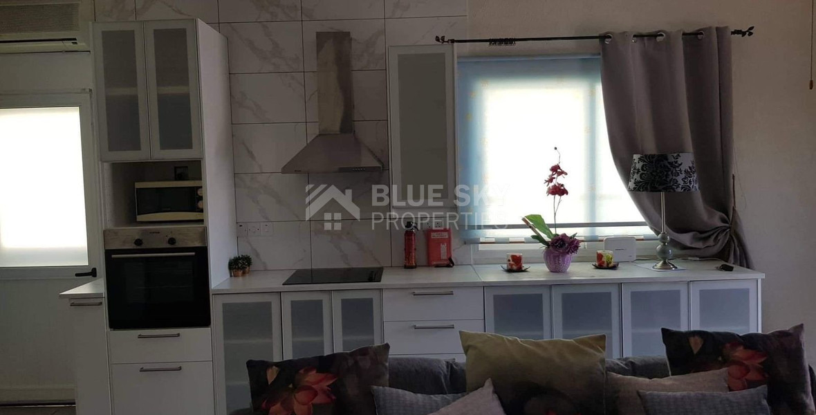 Fully Furnished Three Bedroom Home in  Universal, for sale