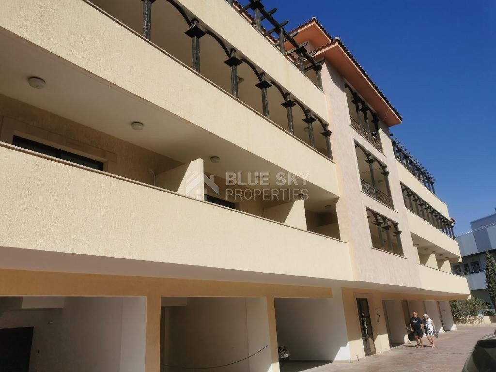 One bedroom cozy apartment in Tomb of The Kings area, Paphos near Kings Avenue Mall.