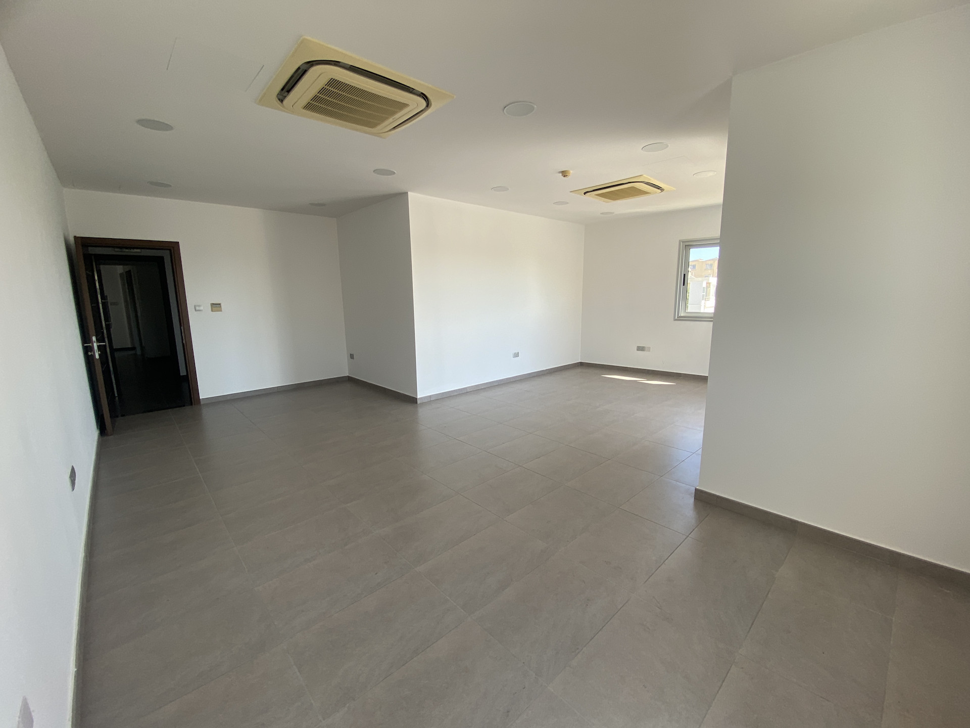 Oficina 277 m² en Pafos, Chipre