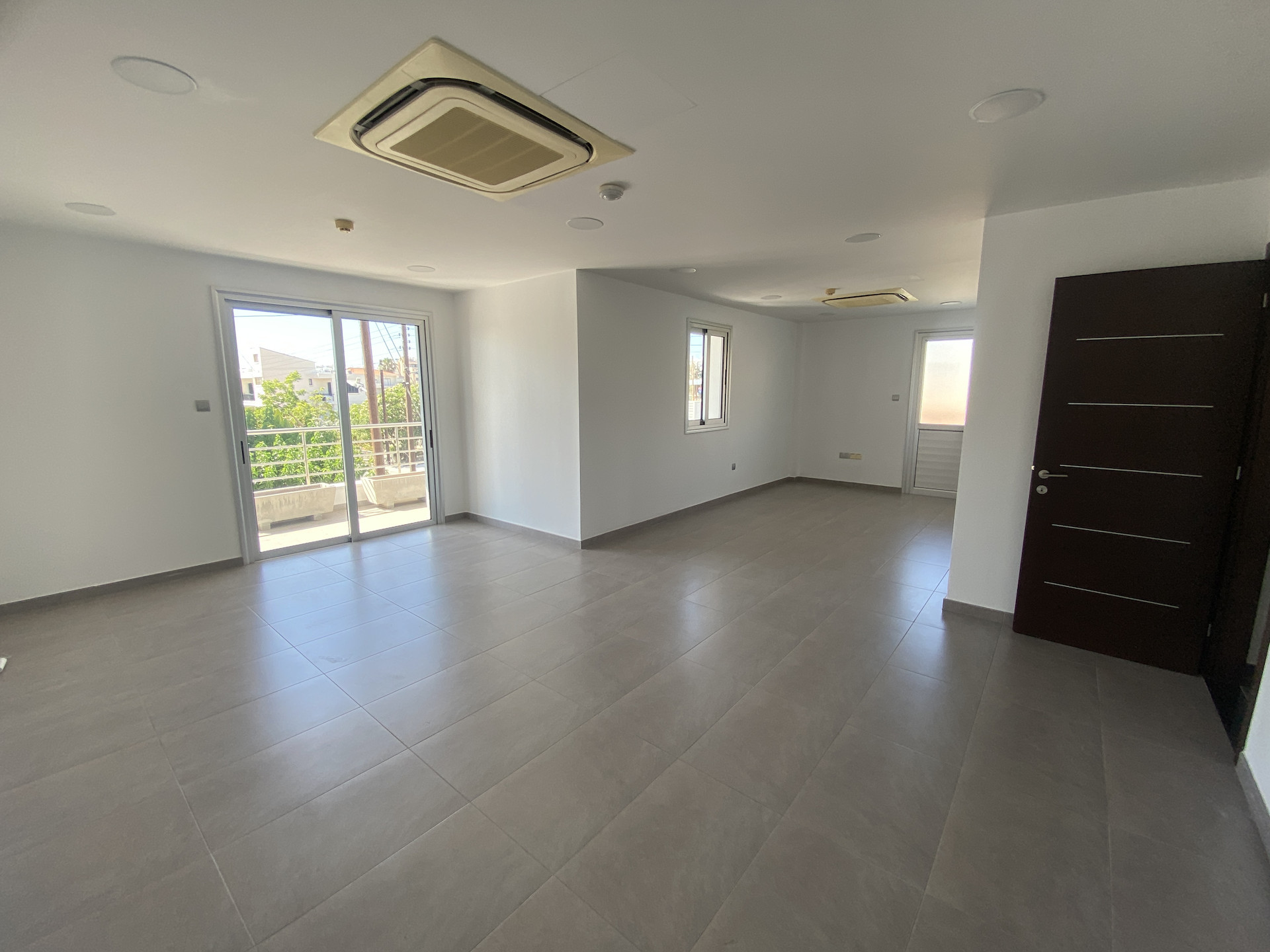 Oficina 277 m² en Pafos, Chipre