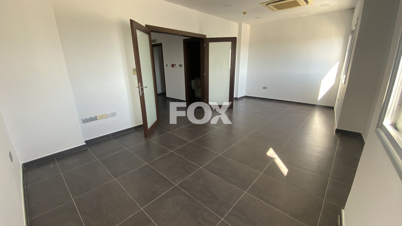 Γραφείο 191 μ² προς ενοικίαση στην τοποθεσία Pafos, Paphos, Cyprus