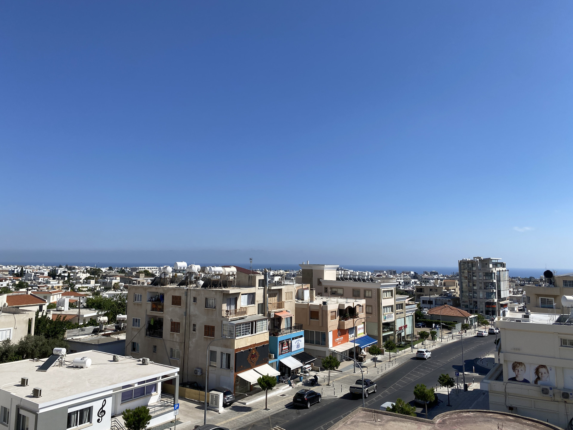 Oficina 124 m² en Pafos, Chipre