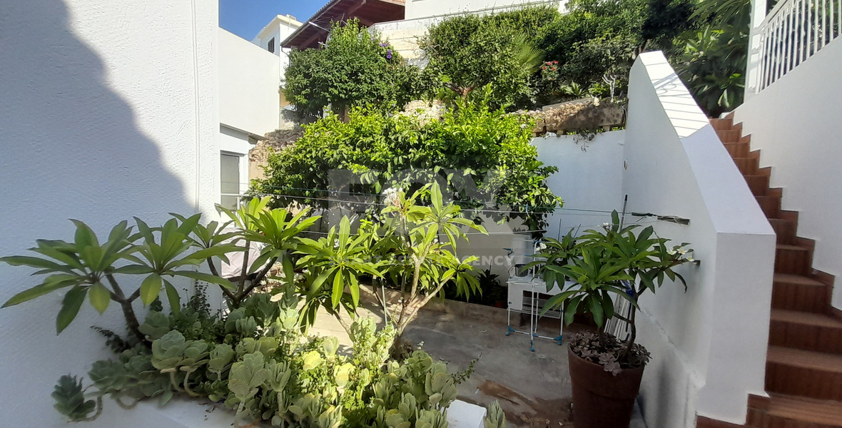 Three Bedroom Townhouse For Rent In Coastal Chloraka