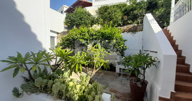 Three Bedroom Townhouse For Rent In Coastal Chloraka