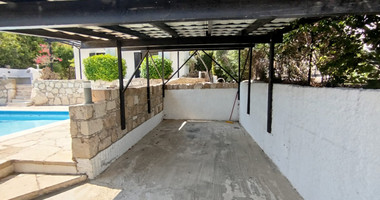 Sea View Two Bedroom Bungalow in Kamares, Tala